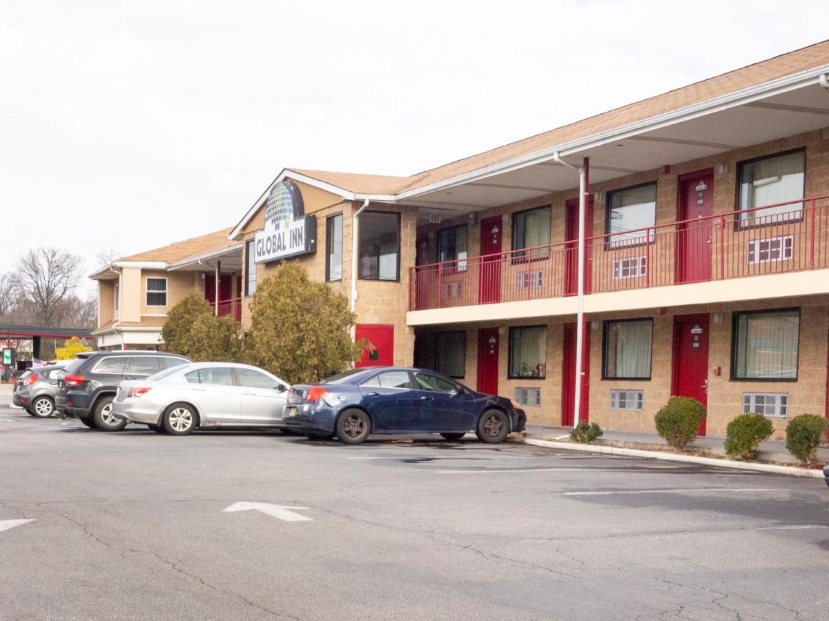 Oyo Hotel Edison Nj Route 1 Экстерьер фото